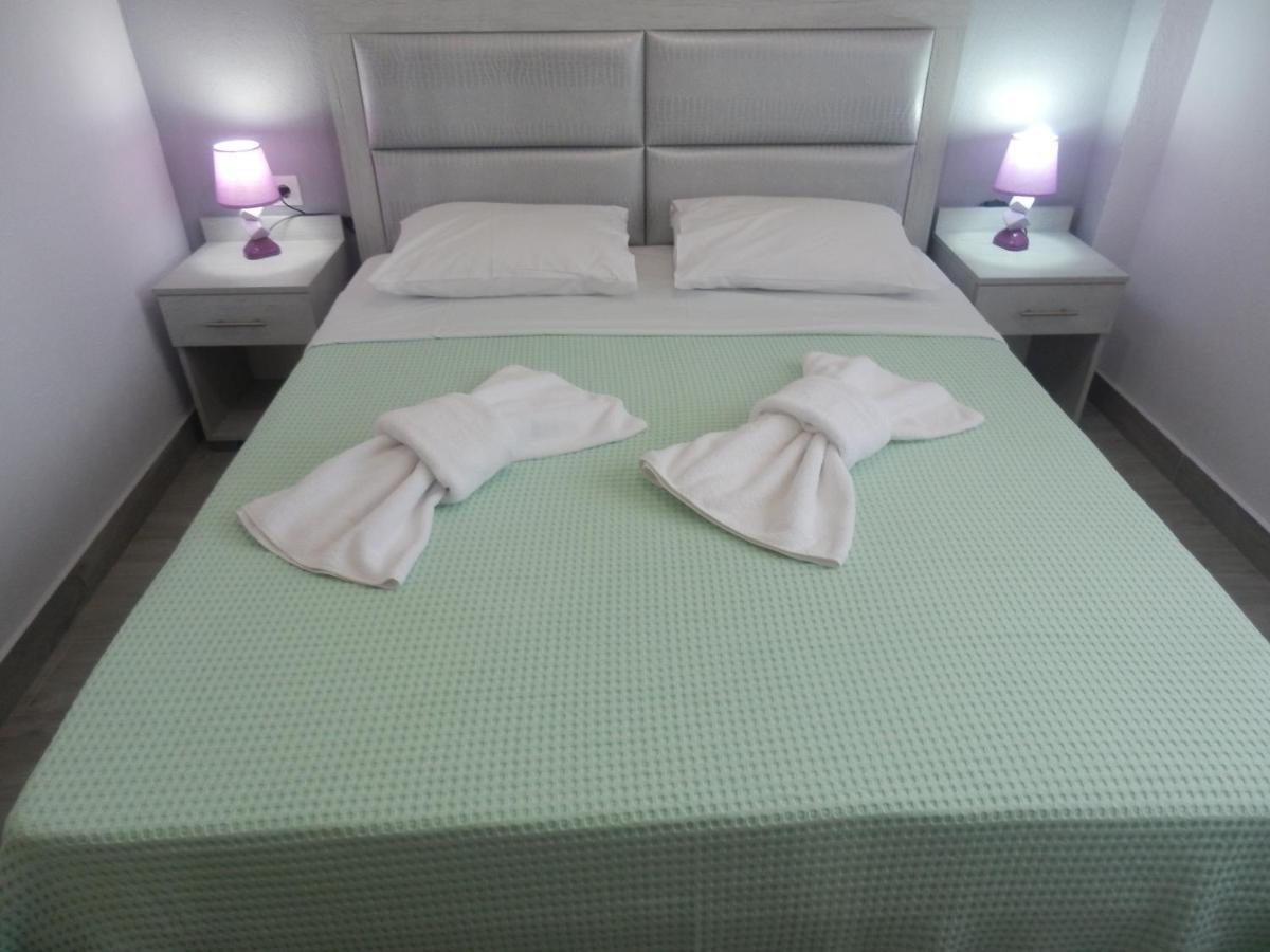 Zephyros Family Apartments 2 Ormos Panagias Bagian luar foto
