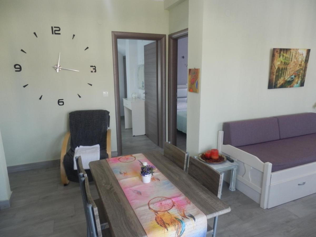 Zephyros Family Apartments 2 Ormos Panagias Bagian luar foto