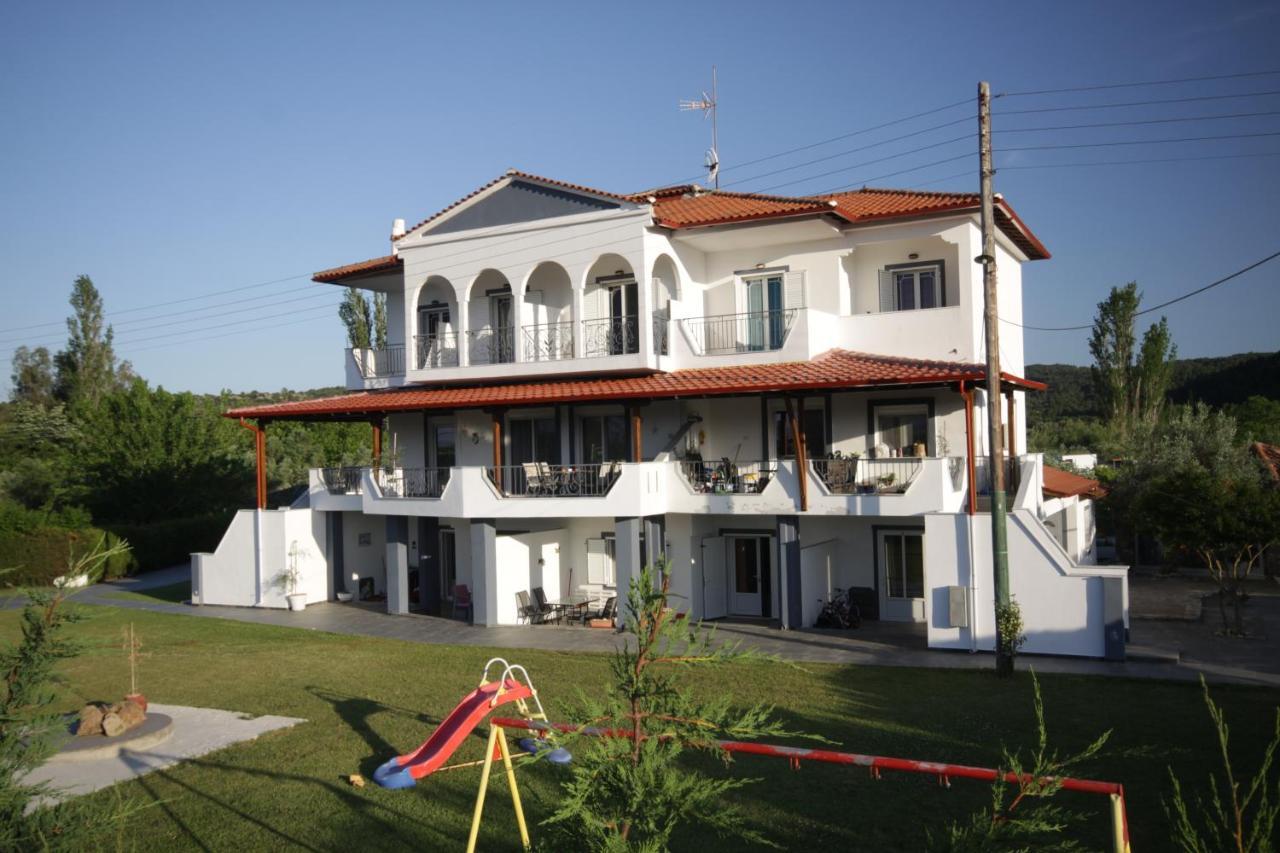 Zephyros Family Apartments 2 Ormos Panagias Bagian luar foto
