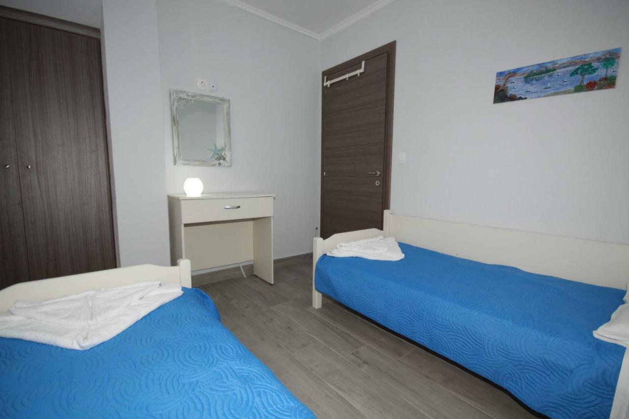 Zephyros Family Apartments 2 Ormos Panagias Bagian luar foto